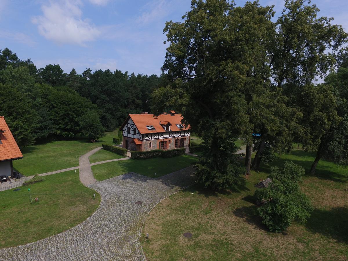 ニジツァ Lesniczowka Nibork Bed & Breakfast エクステリア 写真
