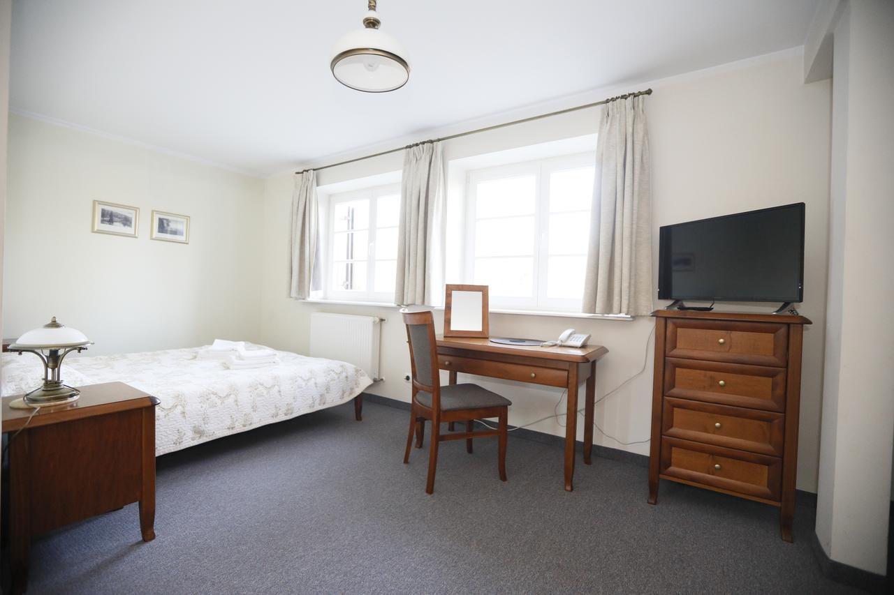 ニジツァ Lesniczowka Nibork Bed & Breakfast エクステリア 写真