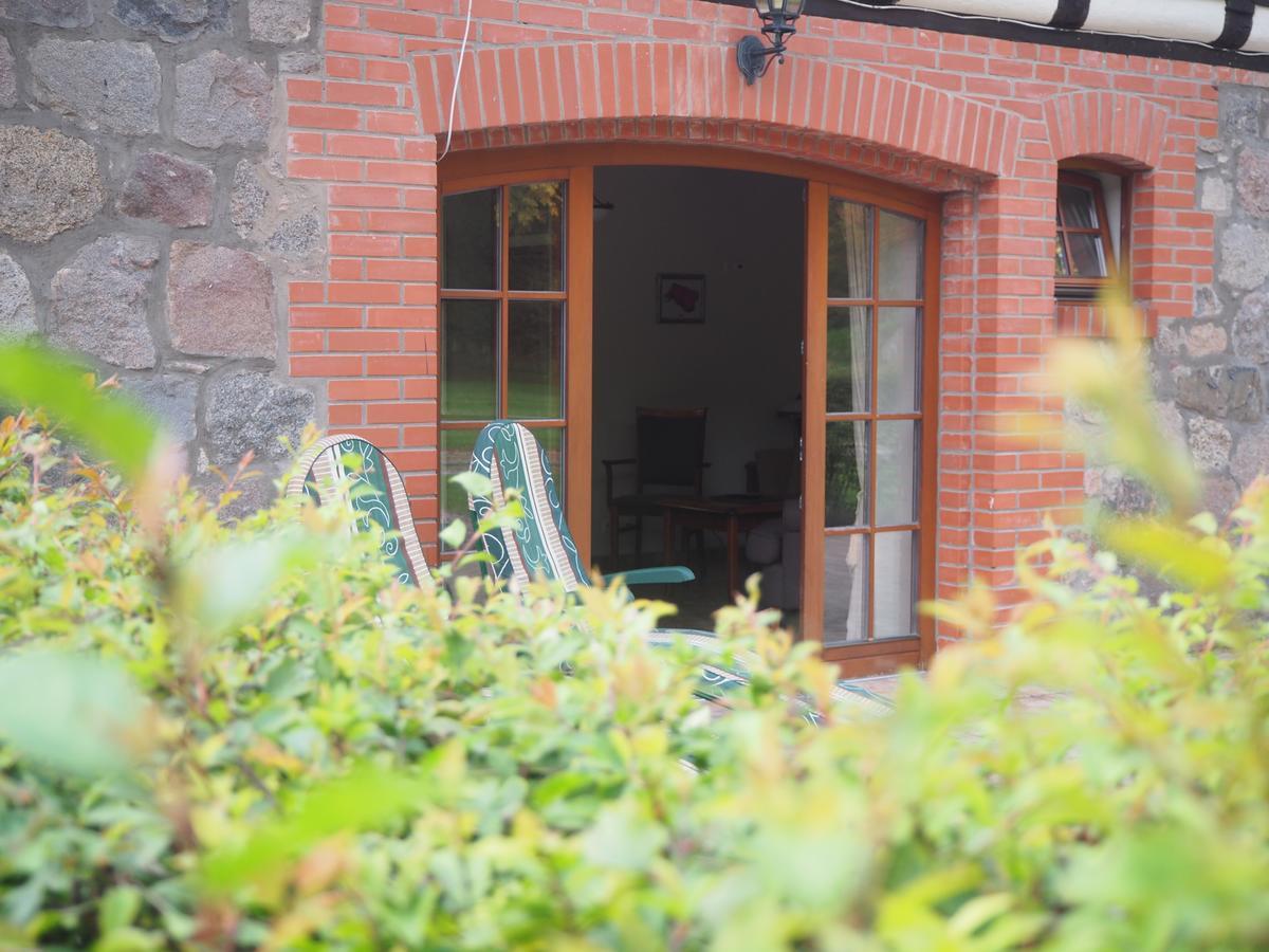 ニジツァ Lesniczowka Nibork Bed & Breakfast エクステリア 写真